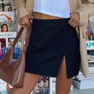 Lioness Miss Lola Black Denim Mini Skirt in Size L